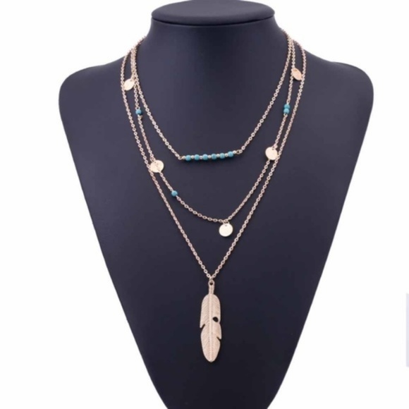 3 Layer Gold Feather Boho Necklace/Host Pick! NEW! - Picture 6 of 7